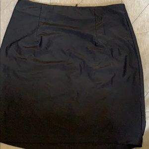 Black going  out zip up skirt